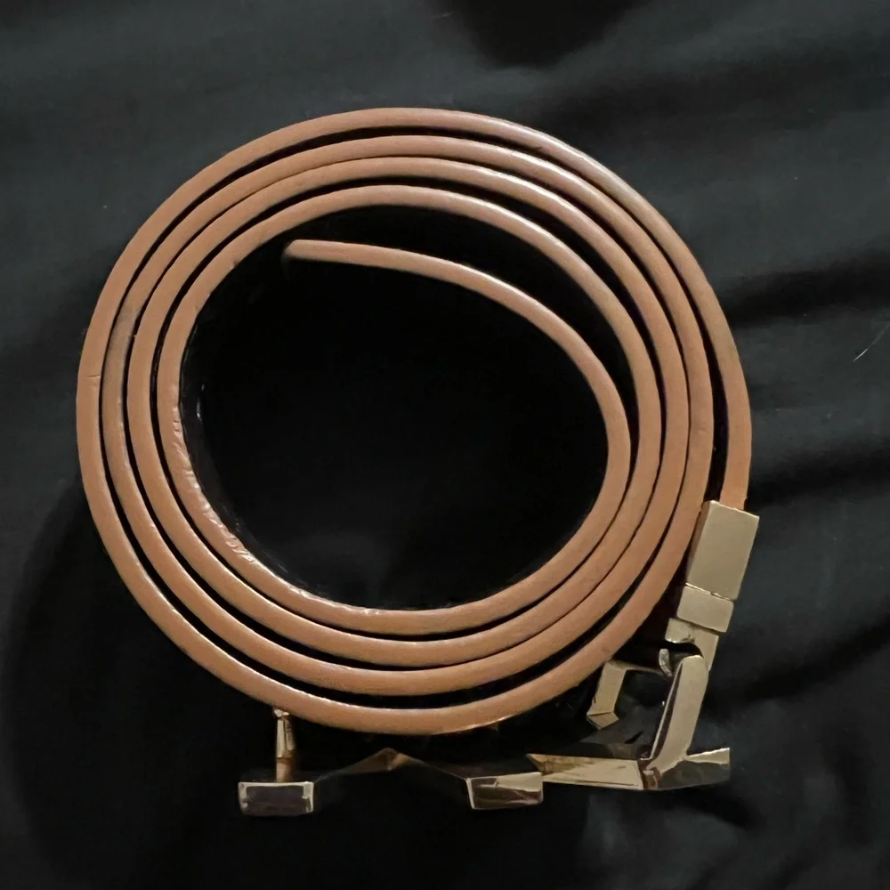 Michael Kors Reversible Women’s Designer Belt tan/dark brown MK logo Gold Buckle - Picture 2 of 5